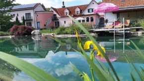 Гостиница Hotel Garni Landhaus Florian  Бад-Блумау